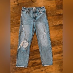 Abercrombie jeans like brand new, medium wash straight legged, high waisted.